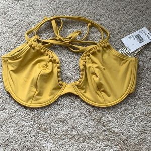 Billabong bikini top